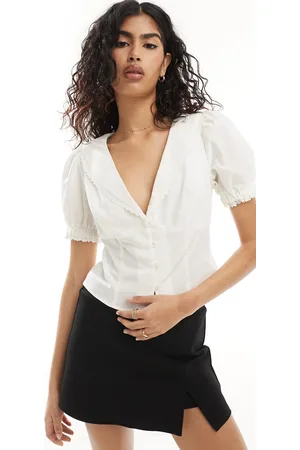ASOS Bluse med kantbroderier i hørblanding