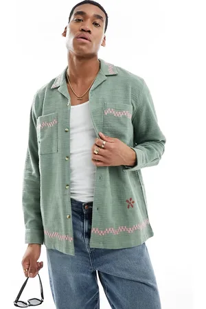 ASOS Afslappet skjorte med tekstur og revers samt blomstret broderi