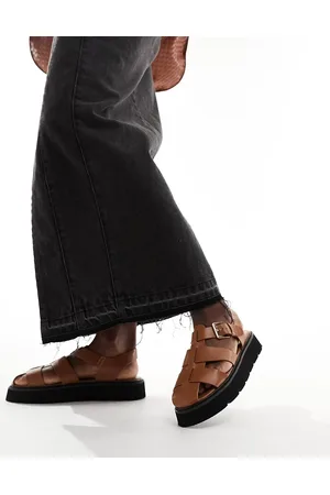 French Connection Gyldenbrune flatform-sandaler med fletdesign