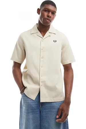 Fred Perry Ecrufarvet skjorte med reverskrave i piqué-Neutral