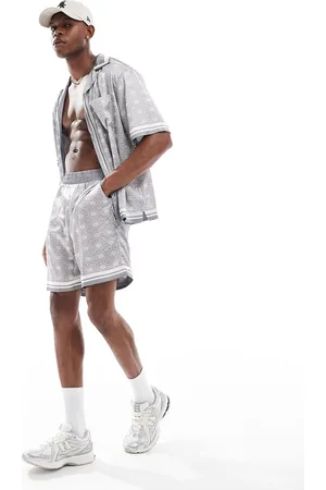 The Couture Club Grå shorts med emblemprint - Del af sæt
