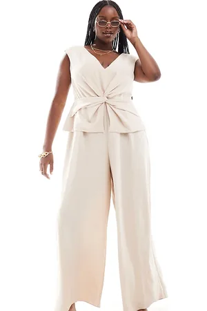 ASOS ASOS DESIGN Curve - Beige vest-jumpsuit med slå-om-front og V-hals-Neutral