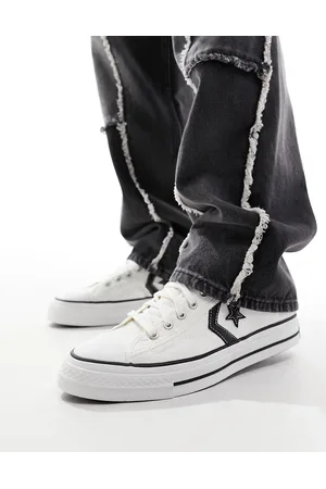 Converse Star Player 76 Ox - Premium - Hvide sneakers med sorte detaljer i kanvas