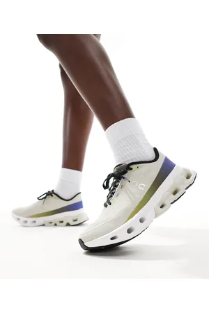 On Running ON - Cloudspark - Løbesneakers i hvid og grøn