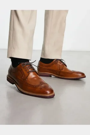 ASOS Gyldenbrune brogue-sko i læder med snøre