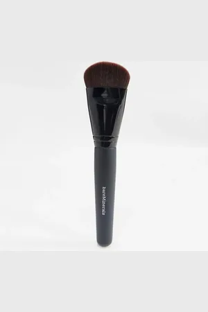 bareMinerals Performance Foundationbørste fra