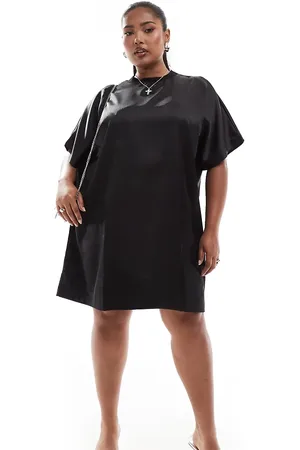 ASOS ASOS DESIGN Curve - oversized mini-T-shirtkjole i satin
