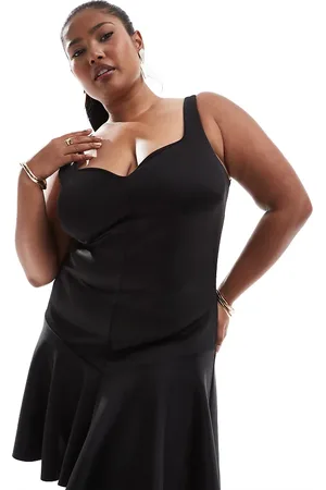 ASOS ASOS DESIGN Curve - minikjole med peplum-kant, struktur og hjerteformet hals