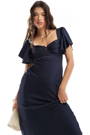 Love Triangle Midikjole med korset i satin
