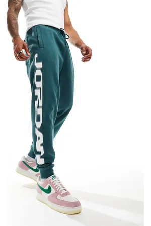 Jordan MVP - Mørkegrønne joggingbukser med grafisk logoprint i fleece