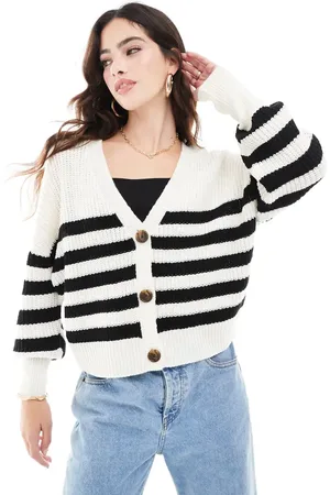 VERO MODA Hvid cardigan med gennemgående knapper og i chunky ribstrik