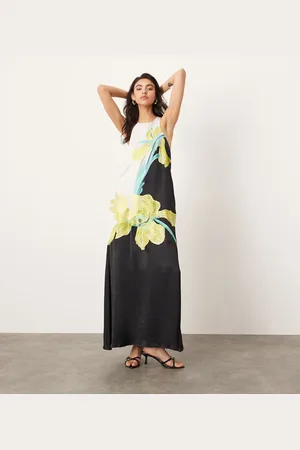 ASOS Maxikjole med racerhals, blomsterbroderier og farveblokke