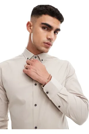 River Island Langærmet tætsiddende skjorte med tekstur i lys beige-Neutral