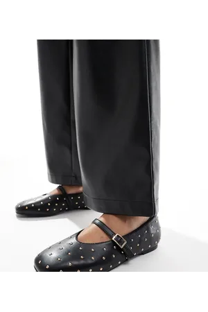 Public Desire Public Desire - Dorina - Wide Fit - Sorte og flade ballerinasko med nitter og stropper