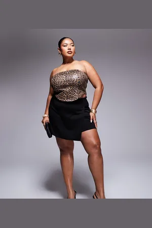 ASOS ASOS DESIGN Curve - skort med asymmetrisk kant