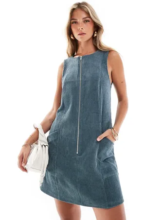 ASOS Minikjole med lynlås i fløjl