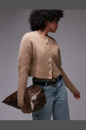 Topshop Premium - Havrefarvet cardigan med rund hals i fluffy alpakastrik-Neutral