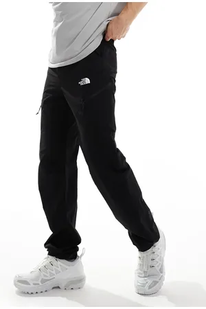 The North Face Exploration - Sorte og tapered bukser med cargolommer