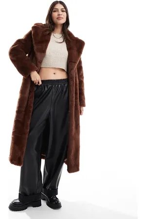 Miss Selfridge Chokoladebrun maxifrakke i imiteret pels