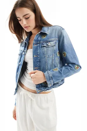 Tommy Hilfiger Smal denimjakke i mellemblå vask med våbenskjoldslogo