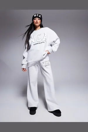 ASOS Weekend Collective - Gråmelerede joggingbukser med collegelogo