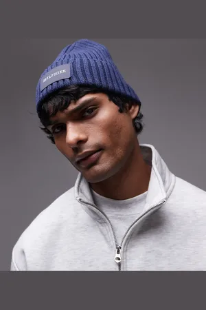 Tommy Hilfiger Ribstrikket og marineblå hue med logomærke