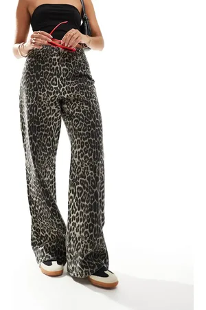 Threadbare Jeans med lige ben og leopardprint-Multifarvet