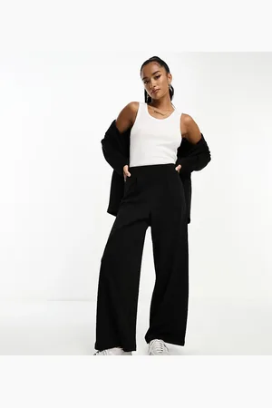 ASOS ASOS DESIGN Petite - Sorte skræddersyede habitbukser i jersey med vidde