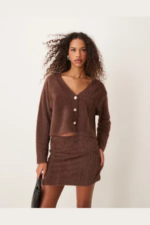 Miss Selfridge Chokoladebrun cardigan med V-hals og knapper - Del af sæt-Rød