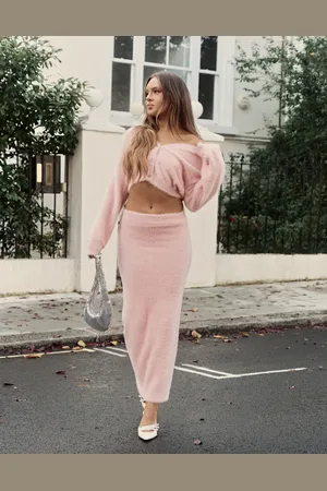 The Frolic X Bella Stovey - Plysset og cardigan med rhinstens-knapper - Del af sæt - Kun hos ASOS