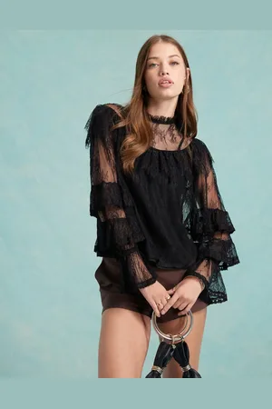 Miss Selfridge Top med blonder og flæser