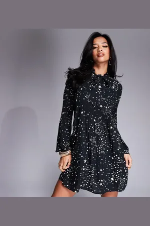 River Island Minikjole med plisseringer og stjerneprint
