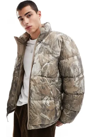 Hollister Beige frakke med høj hals, polstring og camouflage-mønster i firkantet pasform-Neutral