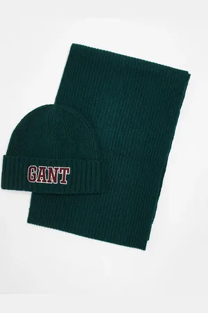 GANT 1949 - Grønt gavesæt med halstørklæde og hue i strik med logo