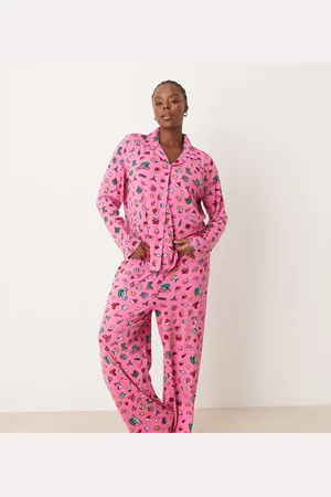 Urban Threads Curve - Jul - Pyjamassæt med top med reverskrave og lange ærmer og bukser med festligt print i polyester