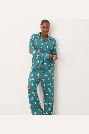 Urban Threads Curve - Jul - Pyjamassæt i polyester med bukser og langærmet top med revers og print af varm kakao