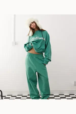 COLLUSION Grønne og oversized joggingbukser med broderi - Del af sæt