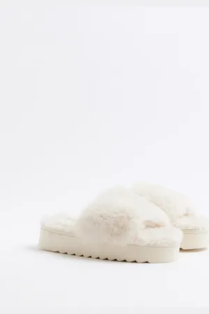 River Island Cremehvide fluffy sliders