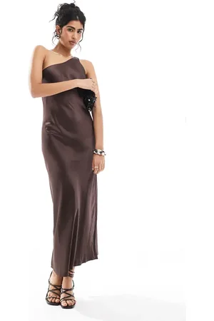 Object Brun oneshoulder-maxikjole i satin