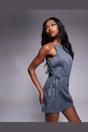 Missyempire Missy Empire - og højhalset skort-playsuit med slå om-side