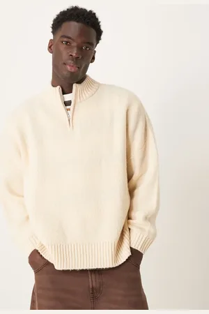 ASOS Super-oversized trøje med kvart lynlås i børstet strik i firkantet pasform-Neutral