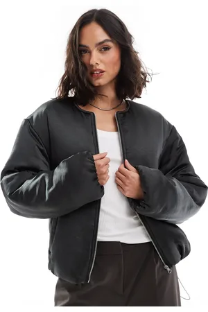 ASOS Bomber-dynejakke uden krave med kontrasterende detaljer i satin