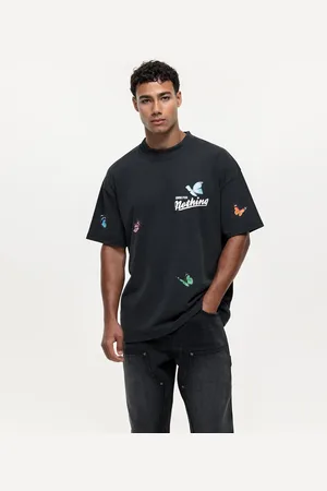 Good For Nothing Forvasket sort T-shirt med sommerfugleprint