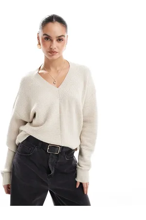 French Connection Beige striktrøje med v-hals og syningsdetaljer-Neutral