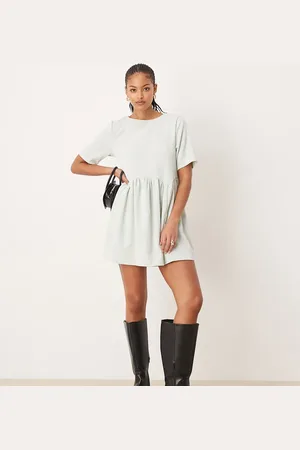 ASOS ASOS DESIGN Tall - Mintgrøn T-shirt-minikjole med smock-snit og taljesømme i fløjl
