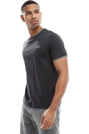 Fred Perry T-shirt med dobbelte stikninger i grå
