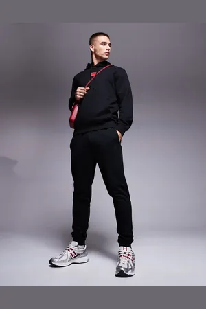 HUGO BOSS Sestart - Sorte regular fit-joggingbukser med logo