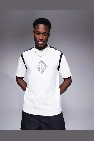 Armani Exchange Hvid t-shirt med centralt logo