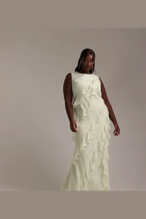 ASOS ASOS DESIGN Curve - Brudepiger - maxikjole med racerhals og skråsnit og flæser