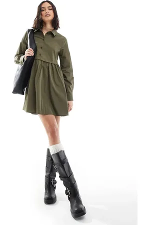 Miss Selfridge Langærmet skjortekjole med smock-snit-Grøn